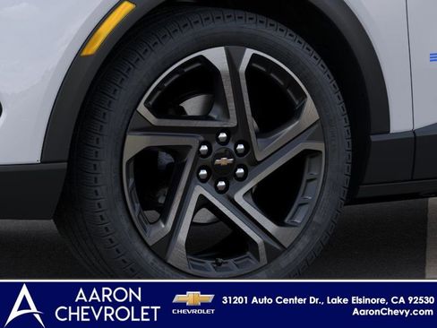 New 2026 Chevrolet Equinox EV LT image 9