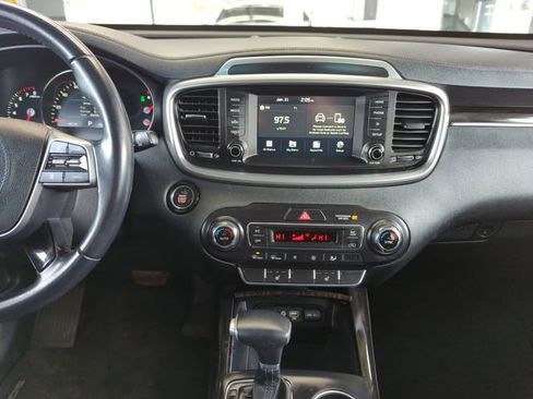 Used 2020 Kia Sorento EX image 22