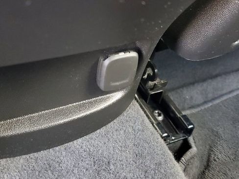 Used 2023 Chevrolet Malibu LT FWD image 10