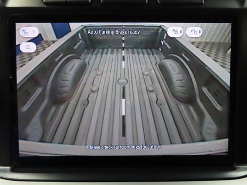 Used 2024 Ford F250 XLT w/ XLT Premium Package image 20