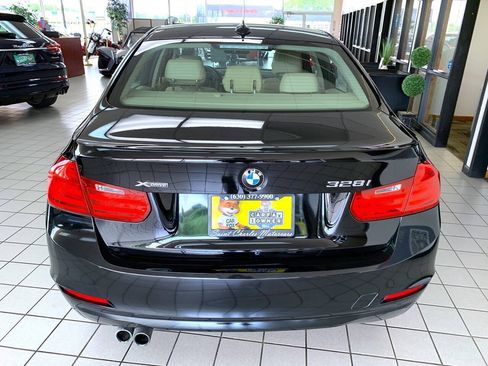 Used 2014 BMW 328i xDrive Sedan AWD/4WD image 7