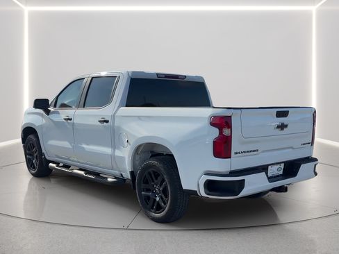 Used 2024 Chevrolet Silverado 1500 Custom w/ Turbomax Blackout Package RWD image 7