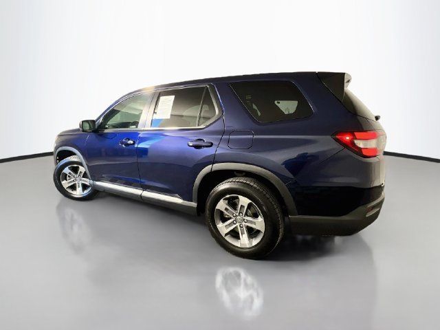 Used 2023 Honda Pilot EX-L image 6