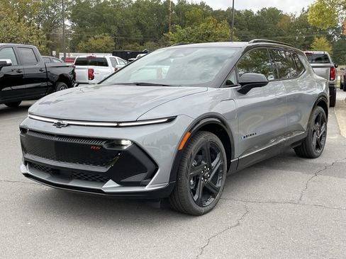 New 2026 Chevrolet Equinox EV RS image 3