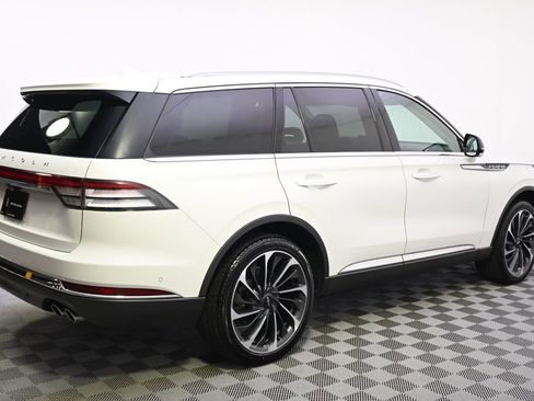 Used 2023 Lincoln Aviator Reserve w/ Equipment Group 201A AWD/4WD image 7