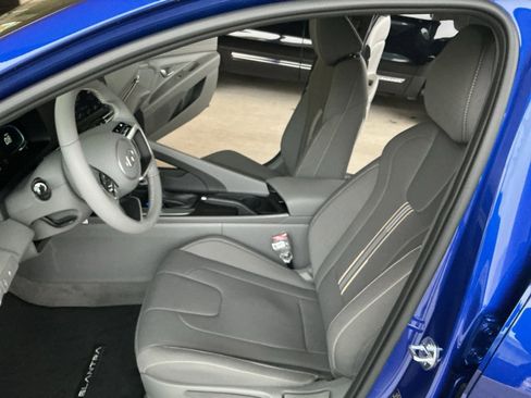 Used 2026 Hyundai Elantra Sport FWD image 11