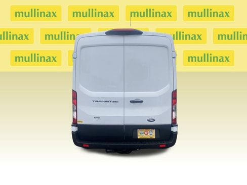 New 2026 Ford Transit 250 148 Medium Roof Extended AWD w/ Load Area Protection Package image 4