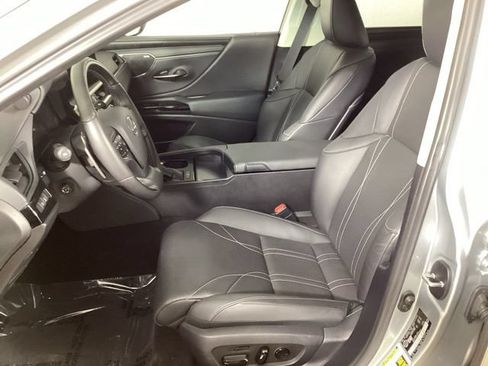 Used 2024 Lexus ES 350 Ultra Luxury FWD image 10