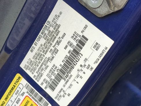 Used 2015 Ford Fusion SE w/ Equipment Group 202A image 37