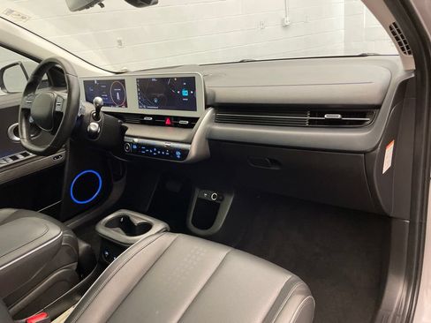 Used 2024 Hyundai Ioniq 5 Limited AWD/4WD image 25