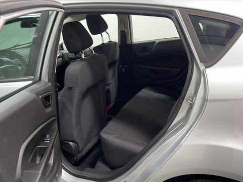 Used 2018 Ford Fiesta SE FWD image 14