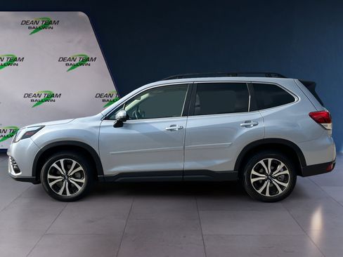 Used 2024 Subaru Forester Limited image 4