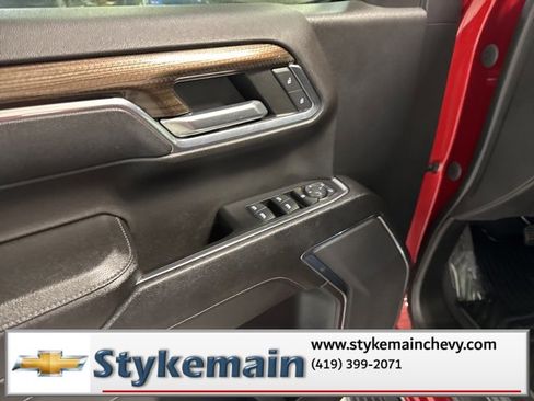 Used 2023 Chevrolet Silverado 1500 LT image 38