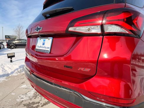 Used 2023 Chevrolet Equinox RS image 36
