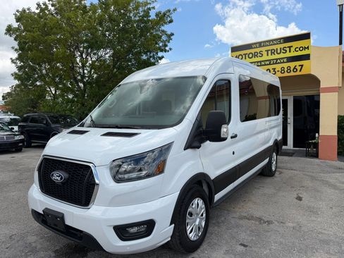 Used 2026 Ford Transit 350 XLT RWD image 3