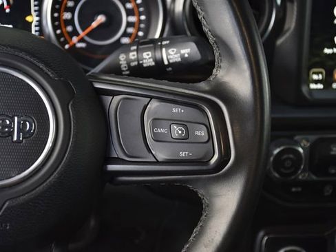 Used 2022 Jeep Wrangler Unlimited Sport AWD/4WD image 9
