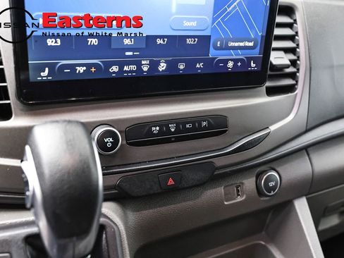 Used 2022 Ford Transit 350 XLT RWD image 19