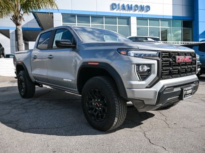 Used 2026 GMC Canyon Elevation