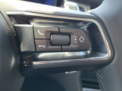 New 2025 Porsche Macan image 24