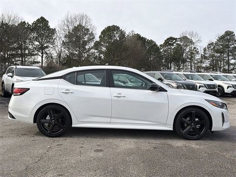 Certified 2024 Nissan Sentra SR w/ SR Premium Package image 28