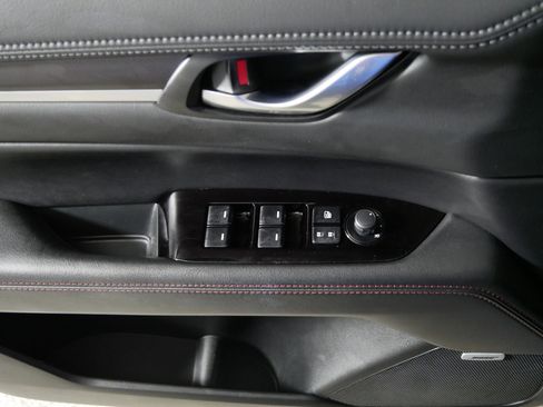 Used 2025 MAZDA CX-5 Carbon Edition image 19