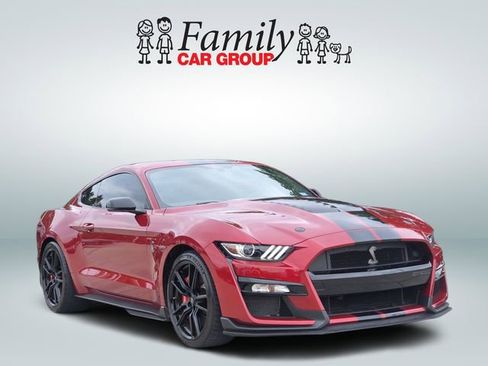 Used 2021 Ford Mustang Shelby GT500 w/ Technology Package RWD image 2