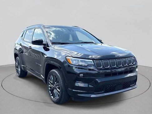 Used 2022 Jeep Compass High Altitude AWD/4WD image 33