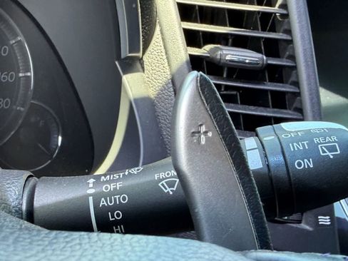 Used 2016 INFINITI QX70 2WD w/ Premium Package image 17