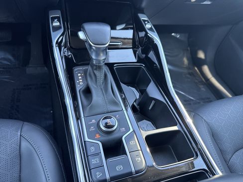 Used 2022 Kia Sorento SX image 25