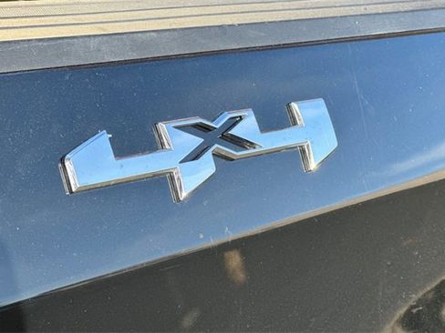 Used 2025 GMC Sierra 1500 SLT image 48