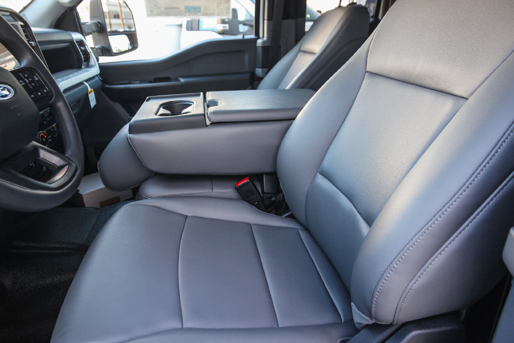 New 2026 Ford F550 4x4 SuperCab Super Duty image 21