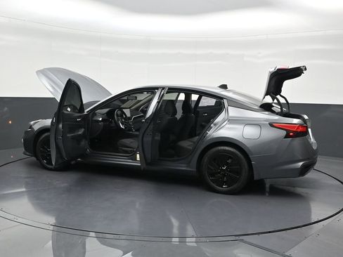 Used 2021 Nissan Altima 2.5 S image 36