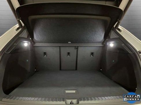 Used 2024 Audi Q4 e-tron Premium Plus image 82