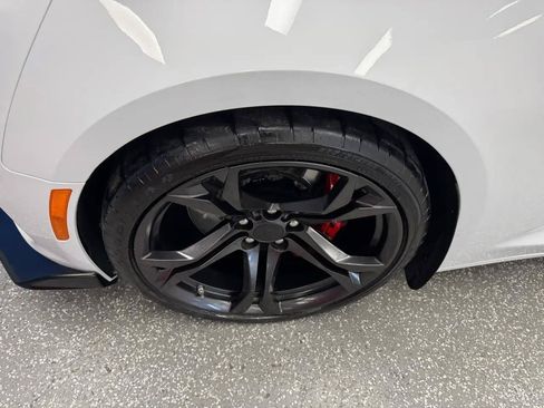 Used 2019 Chevrolet Camaro SS RWD image 30