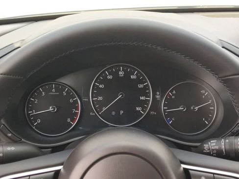 New 2025 MAZDA CX-30 AWD 2.5 S w/ Select Sport Pkg image 32