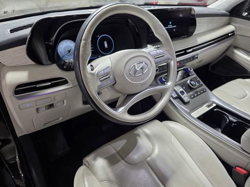 Used 2023 Hyundai Palisade Calligraphy w/ Cargo Package image 17