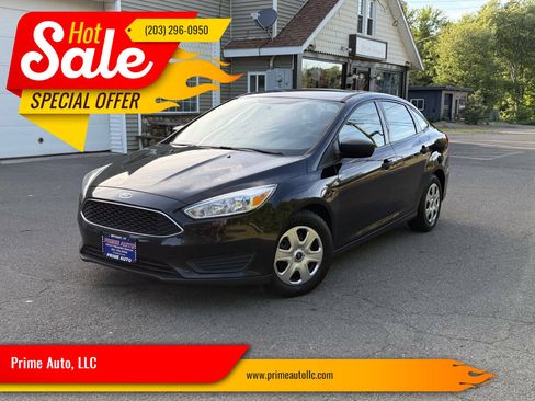 Used 2018 Ford Focus S FWD image 1