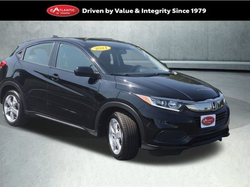 Used 2021 Honda HR-V LX image 1