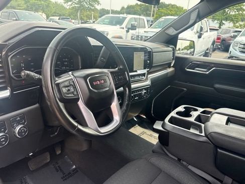 Used 2023 GMC Sierra 1500 Elevation AWD/4WD image 13