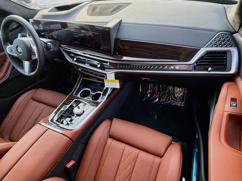 New 2027 BMW X7 xDrive40i w/ Executive Package AWD/4WD image 15