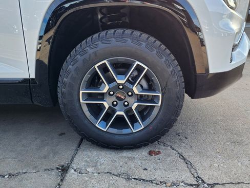 New 2026 GMC Terrain AT4 w/ Convenience Package III image 53