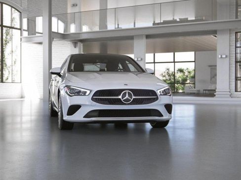 Used 2022 Mercedes-Benz CLA 250 image 9