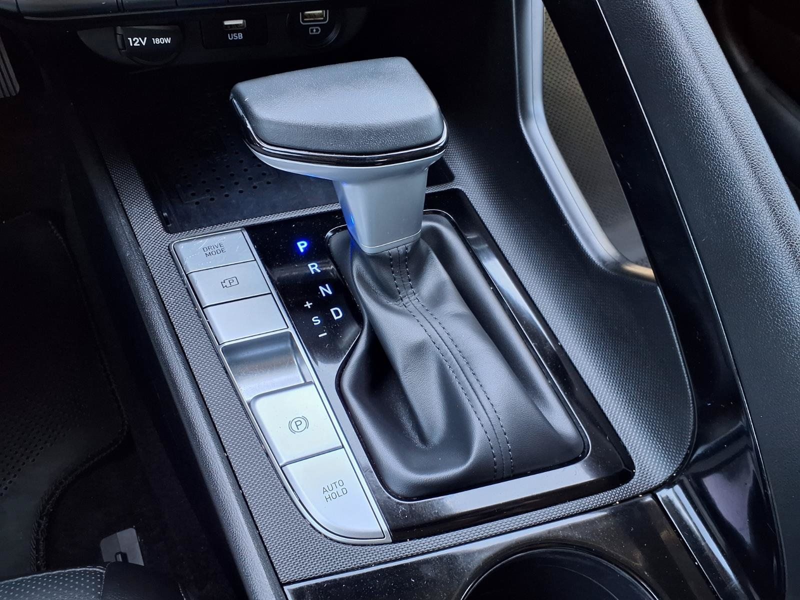 Certified 2023 Hyundai Elantra Limited FWD image 26