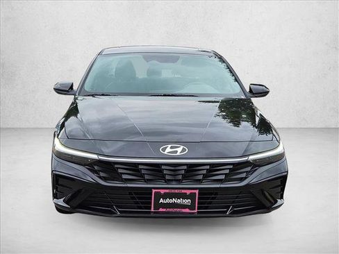 New 2026 Hyundai Elantra SEL Sport FWD image 6