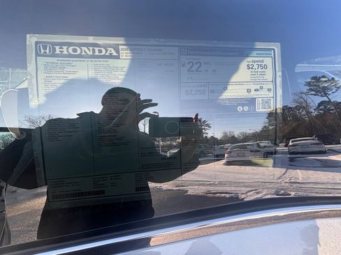 New 2026 Honda Odyssey Touring image 33