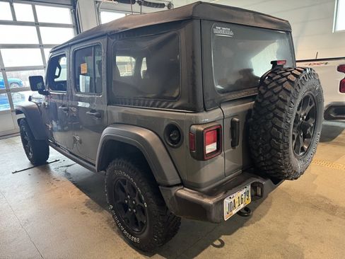 Used 2021 Jeep Wrangler Unlimited Sport image 4