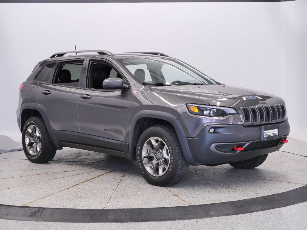 Used 2019 Jeep Cherokee Trailhawk w/ Cold Weather Group AWD/4WD image 7