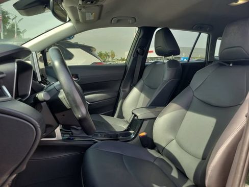 Used 2023 Toyota Corolla Cross XLE AWD/4WD image 20