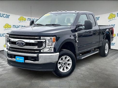 Used 2021 Ford F250 XL w/ STX Appearance Package image 3