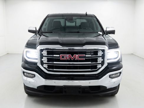 Used 2018 GMC Sierra 1500 SLT w/ Enhanced Driver Alert Package RWD image 2